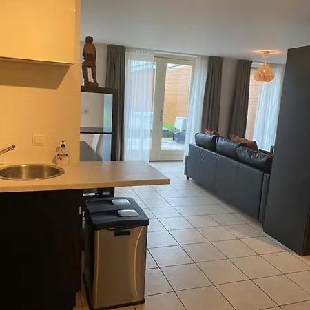 Studio With Beautiful Views And Near Amsterdam 度假居 希勒霍姆